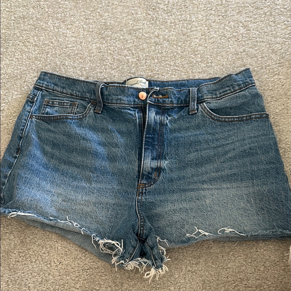 Universal Thread Blue Jean Shorts with Distressed Raw Hem